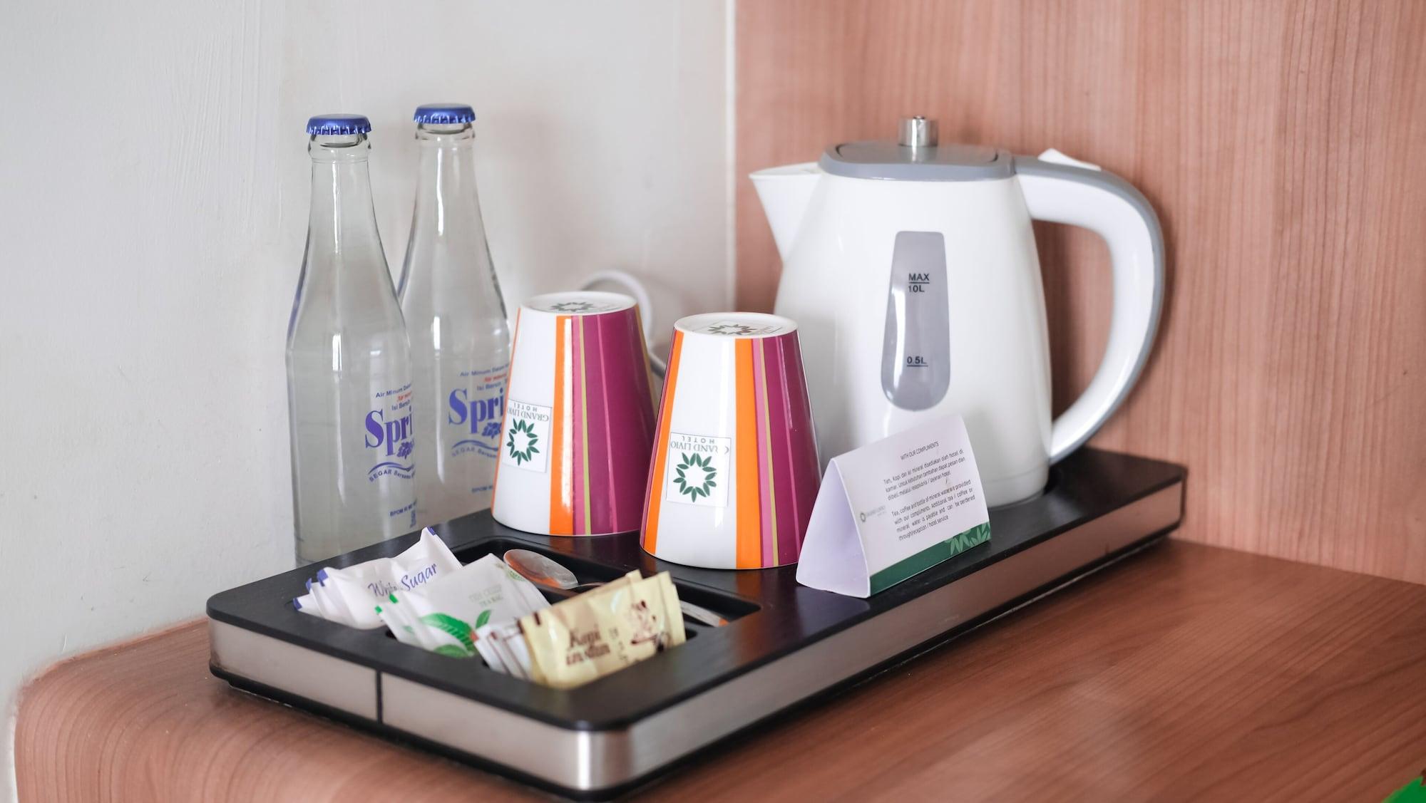 Grand Livio Kuta Hotel Legian Zewnętrze zdjęcie