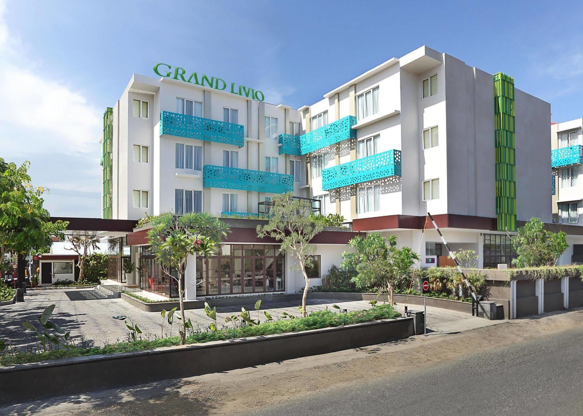 Grand Livio Kuta Hotel Legian Zewnętrze zdjęcie
