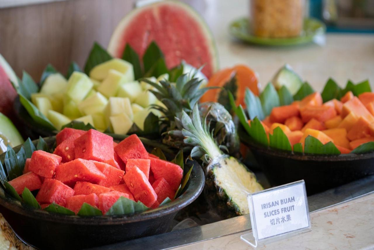 Grand Livio Kuta Hotel Legian Zewnętrze zdjęcie