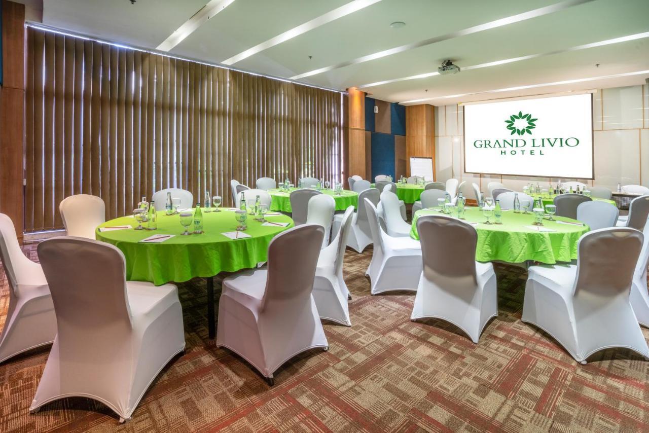 Grand Livio Kuta Hotel Legian Zewnętrze zdjęcie